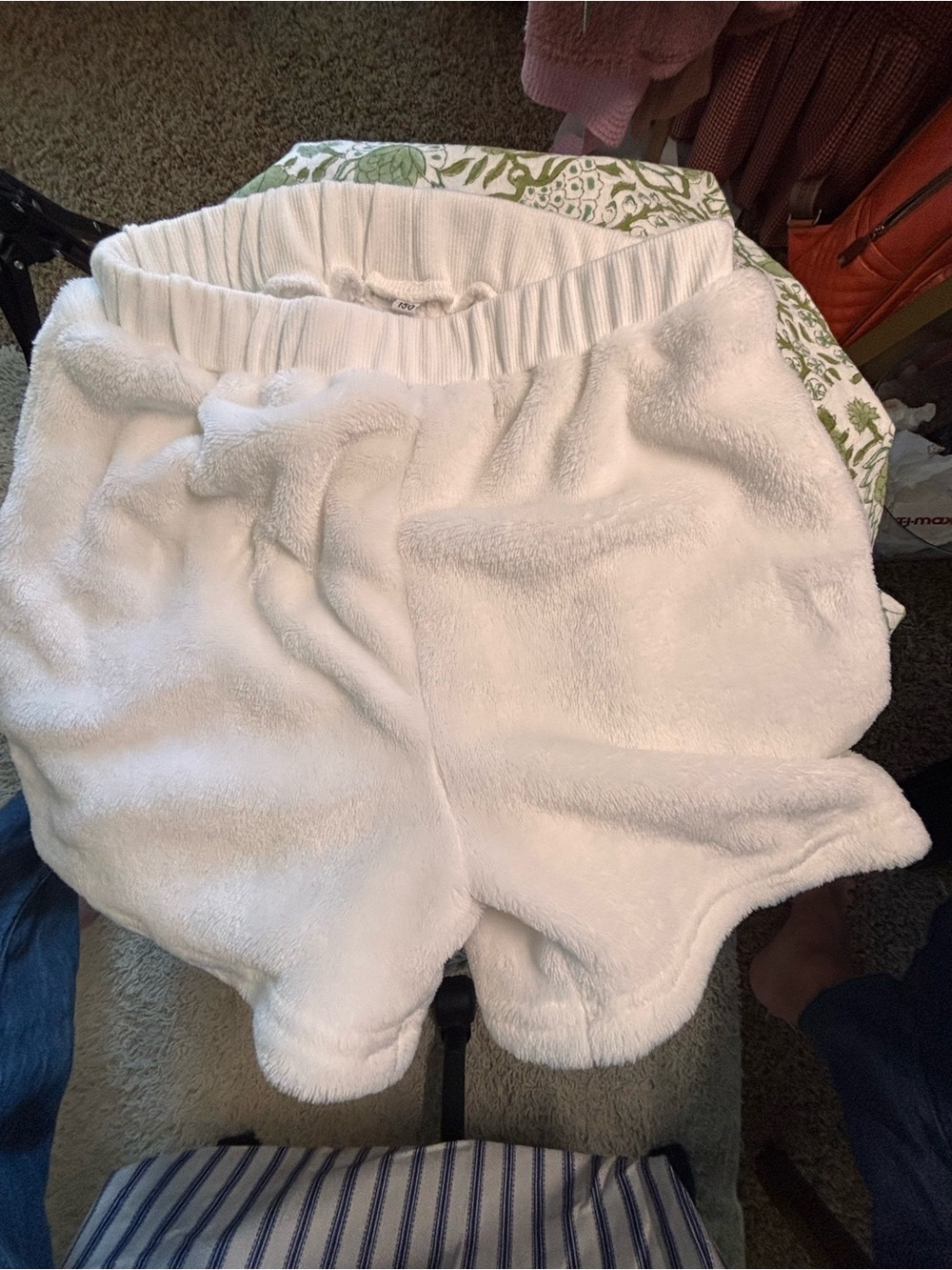 Kids White Fuzzy Sherpa Lounge Pajama Shorts Size 150 US 12 Medium